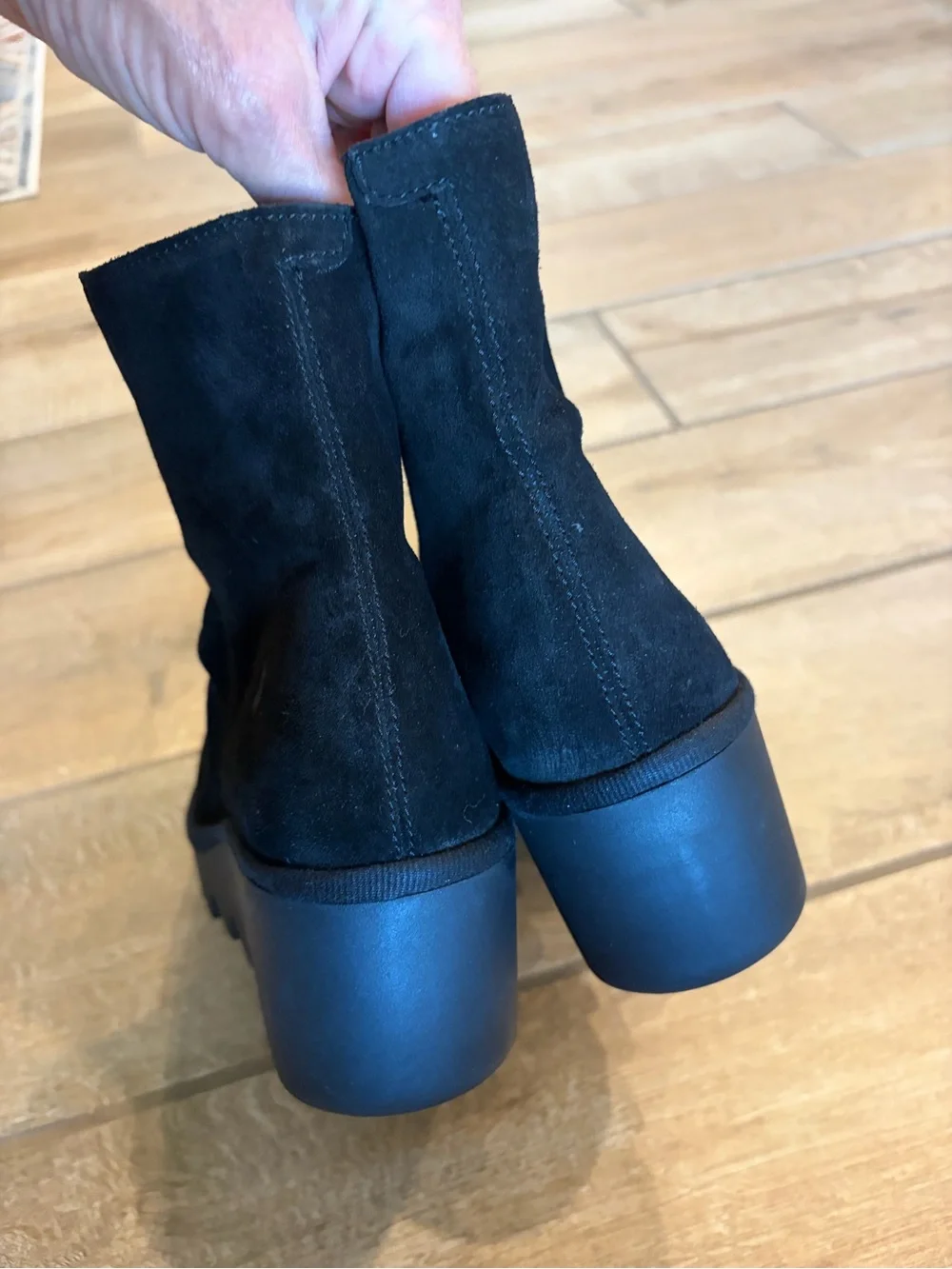 Fly London Women's Baan Platform Wedge Boots size 38 New never worn 8 US Black